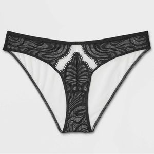 NWT Women’s Juniors Cheeky Panty Auden Size Small